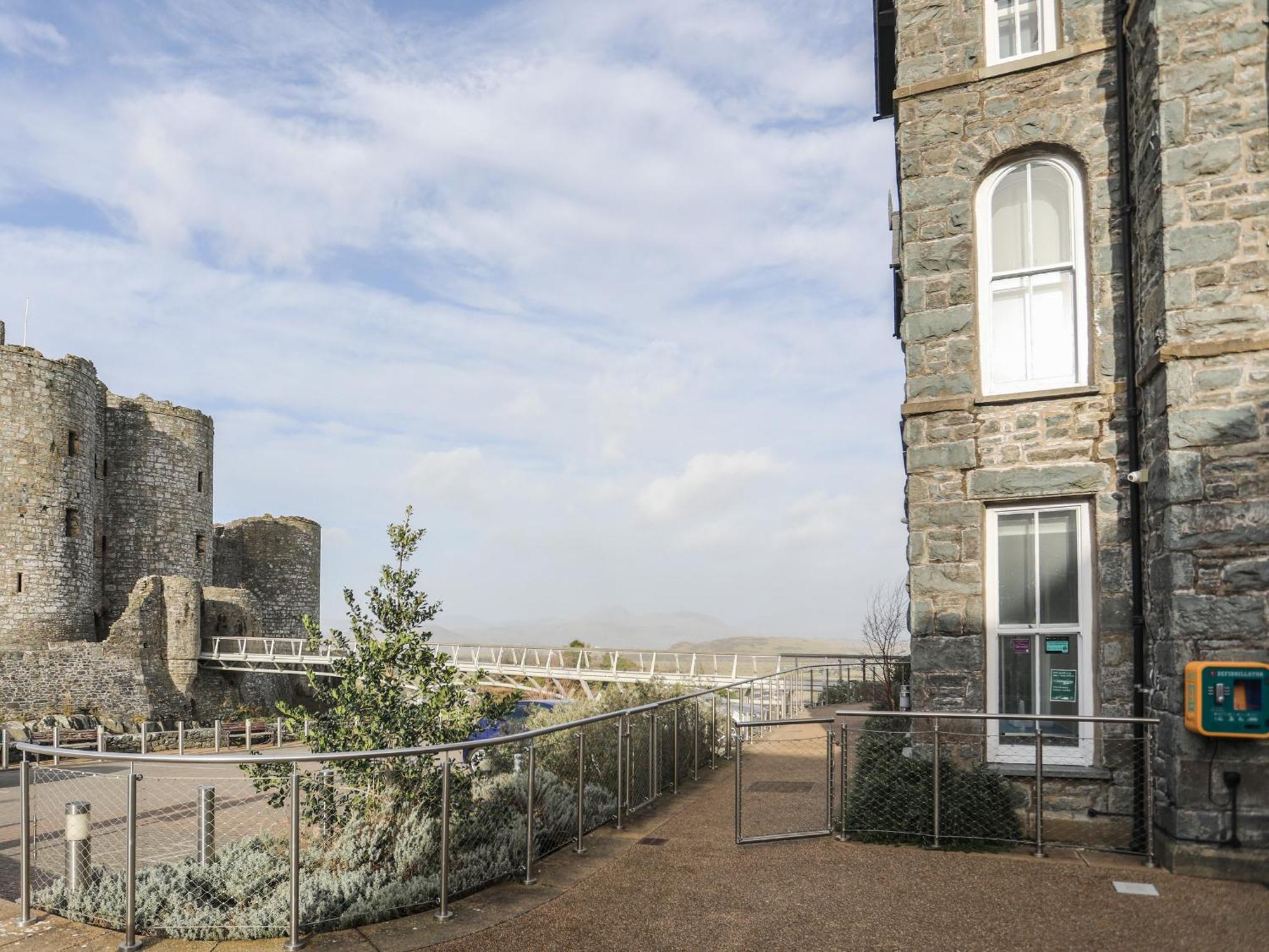 Harlech Apartments - Efnisien Eksteriør bilde